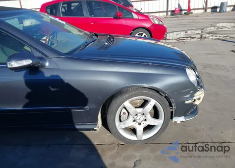 2009 Mercedes-Benz Clk 350 z USA, uszkodzony, nr VIN WDBTK56FX9T109978